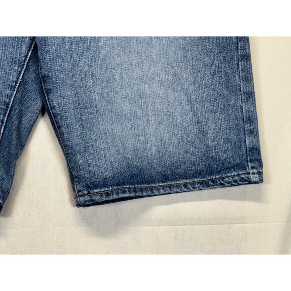 Levi’s 569 Men’s Shorts Light Wash Size 33 - Picture 8 of 12